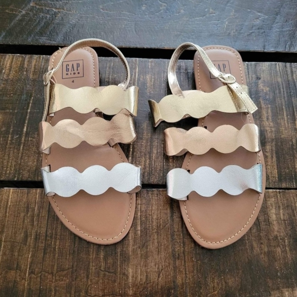 GAP  Metallic Gold and Silver Sandals Youth Girls Size 4